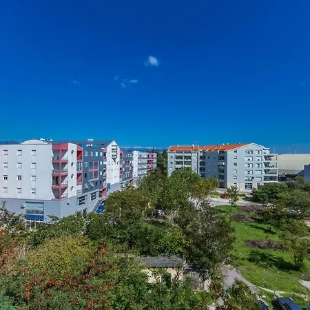 Nela 1bdr W Balcony *